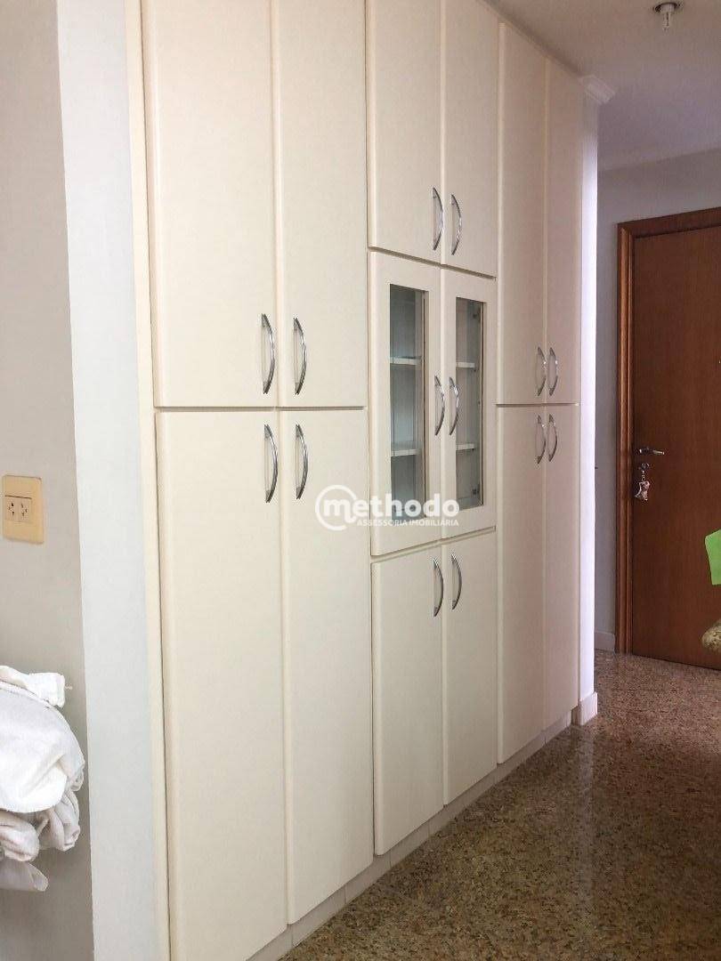 Apartamento à venda com 3 quartos, 235m² - Foto 59