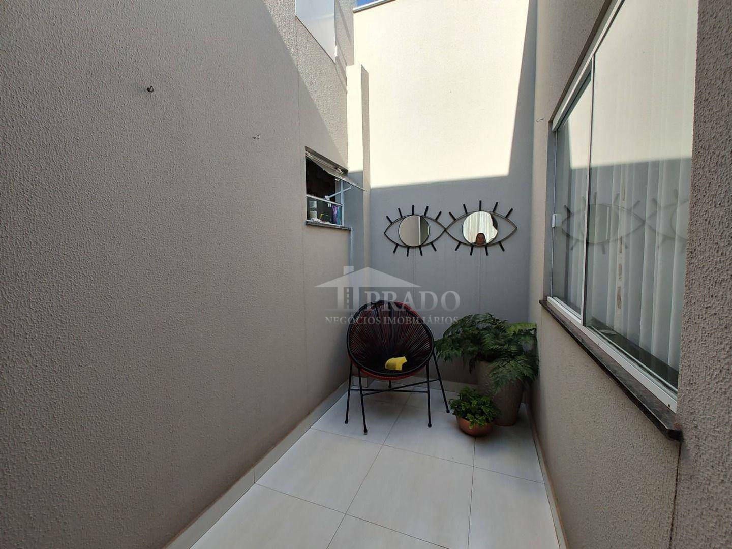 Casa à venda com 3 quartos, 103m² - Foto 8