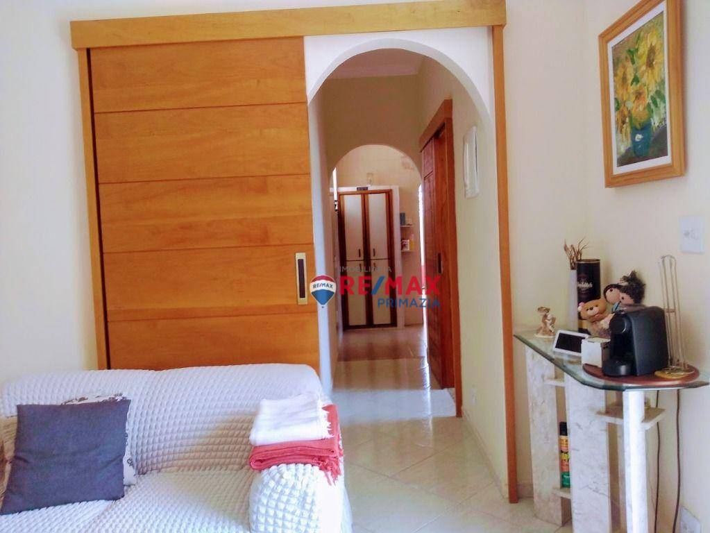 Apartamento à venda com 2 quartos, 45m² - Foto 12