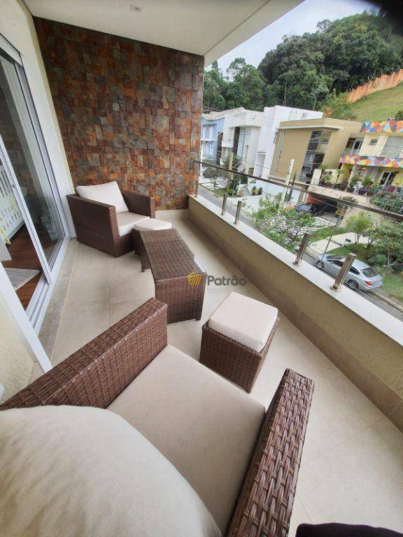 Casa de Condomínio à venda com 4 quartos, 550m² - Foto 41