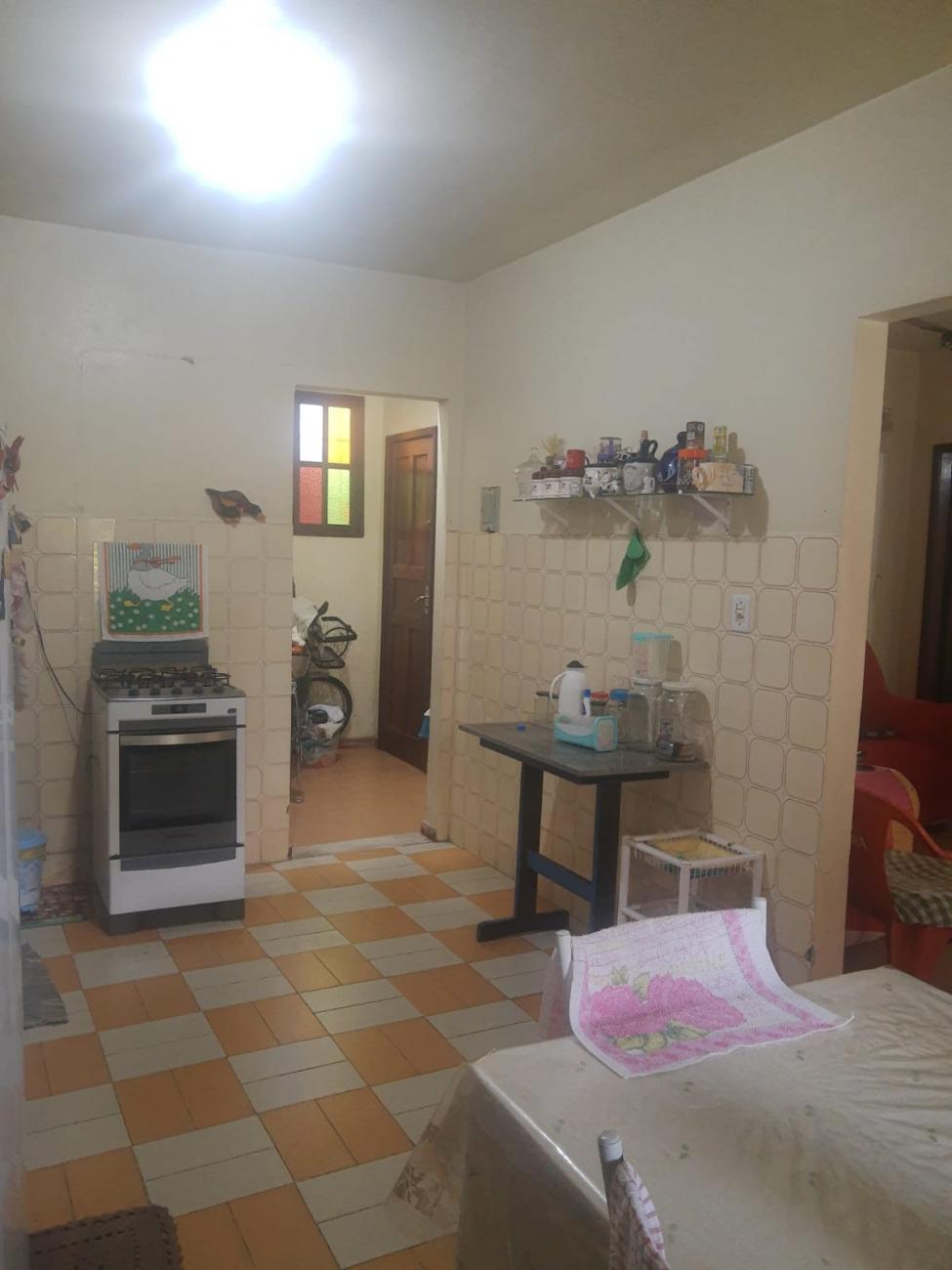 Casa à venda com 3 quartos - Foto 4