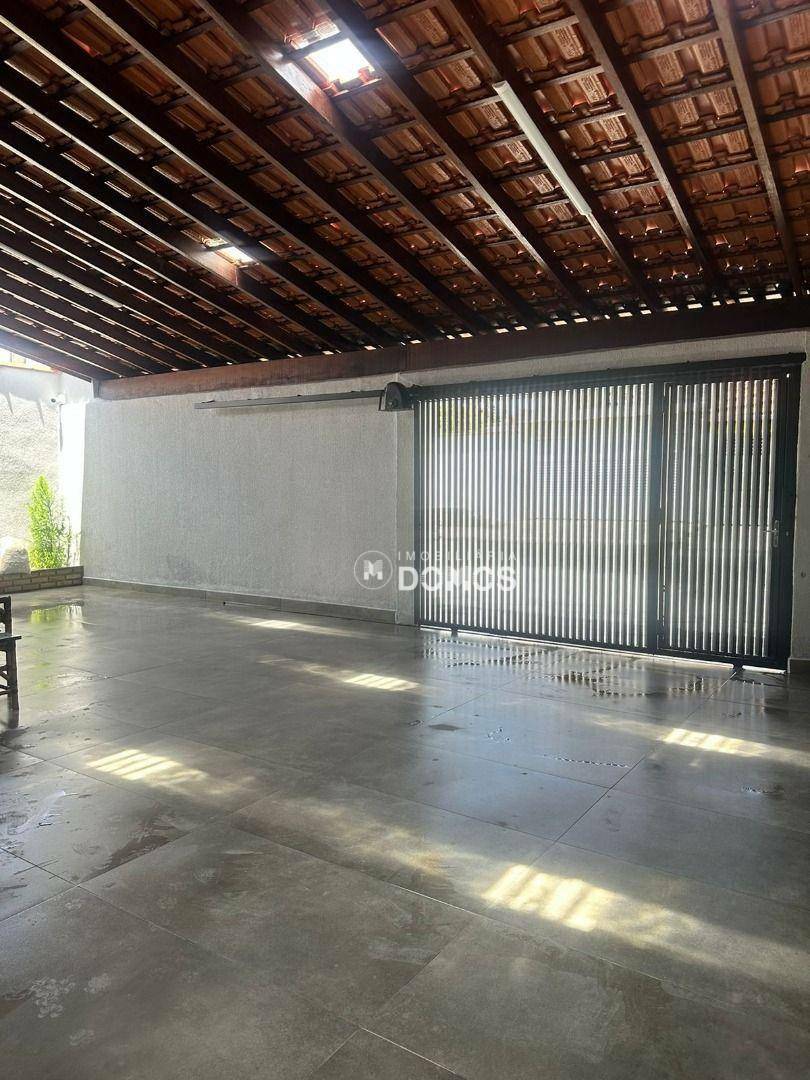 Casa à venda com 3 quartos, 150m² - Foto 31