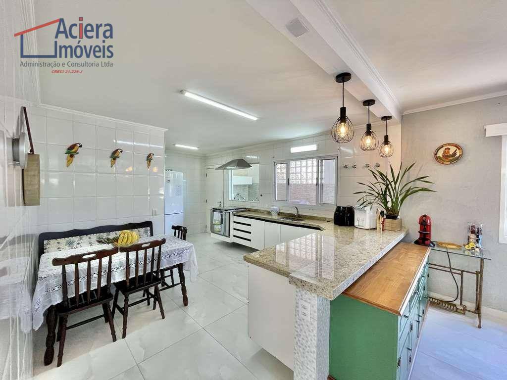Casa de Condomínio à venda com 5 quartos, 400m² - Foto 12