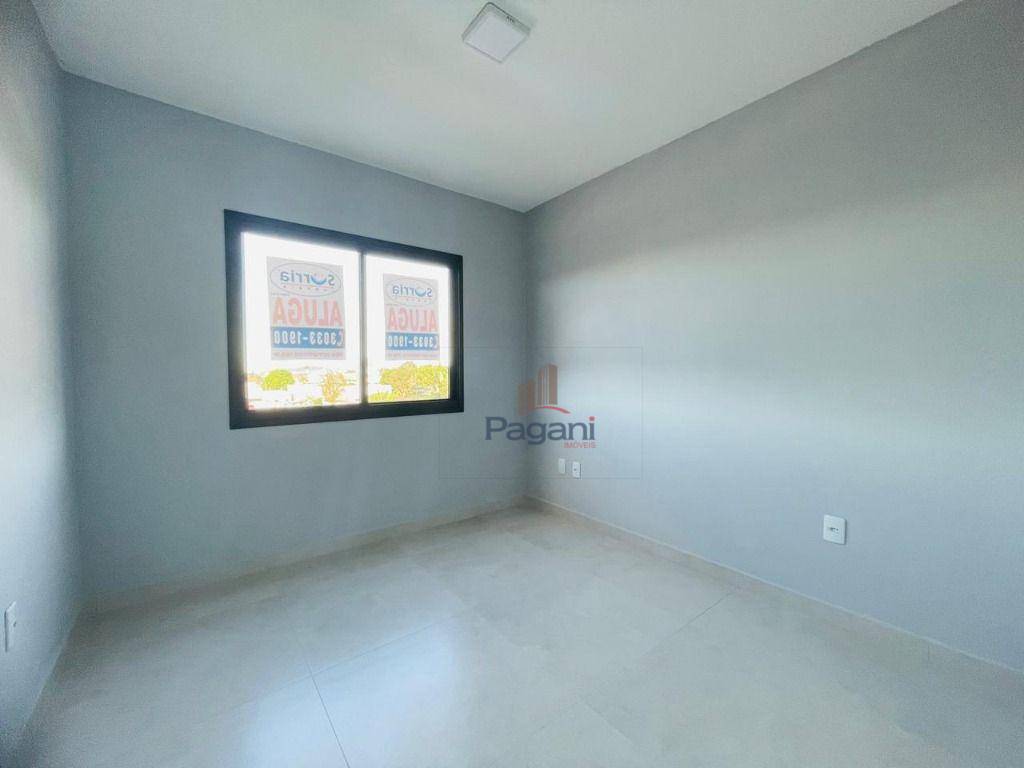 Apartamento para alugar com 2 quartos, 52m² - Foto 17