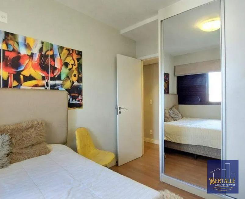 Apartamento à venda com 3 quartos, 107m² - Foto 10