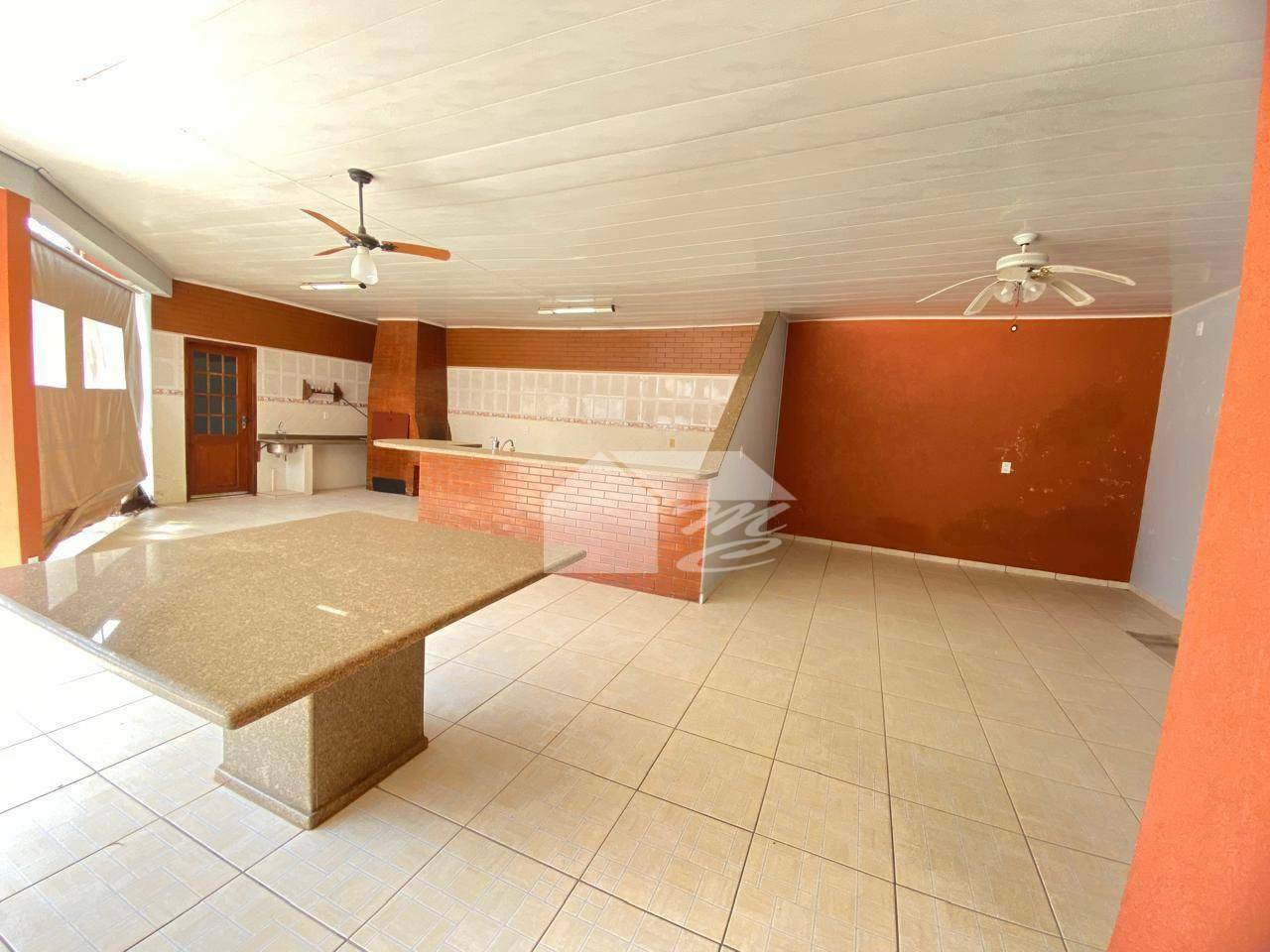 Casa de Condomínio à venda com 4 quartos, 350m² - Foto 44