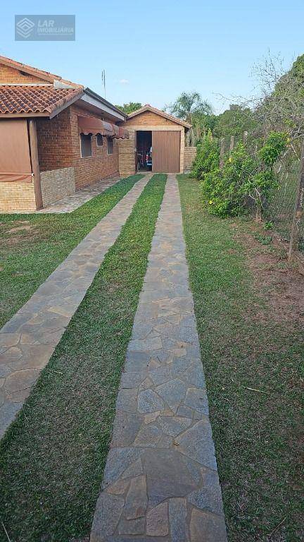 Chácara, 3 quartos, 3100 m² - Foto 1