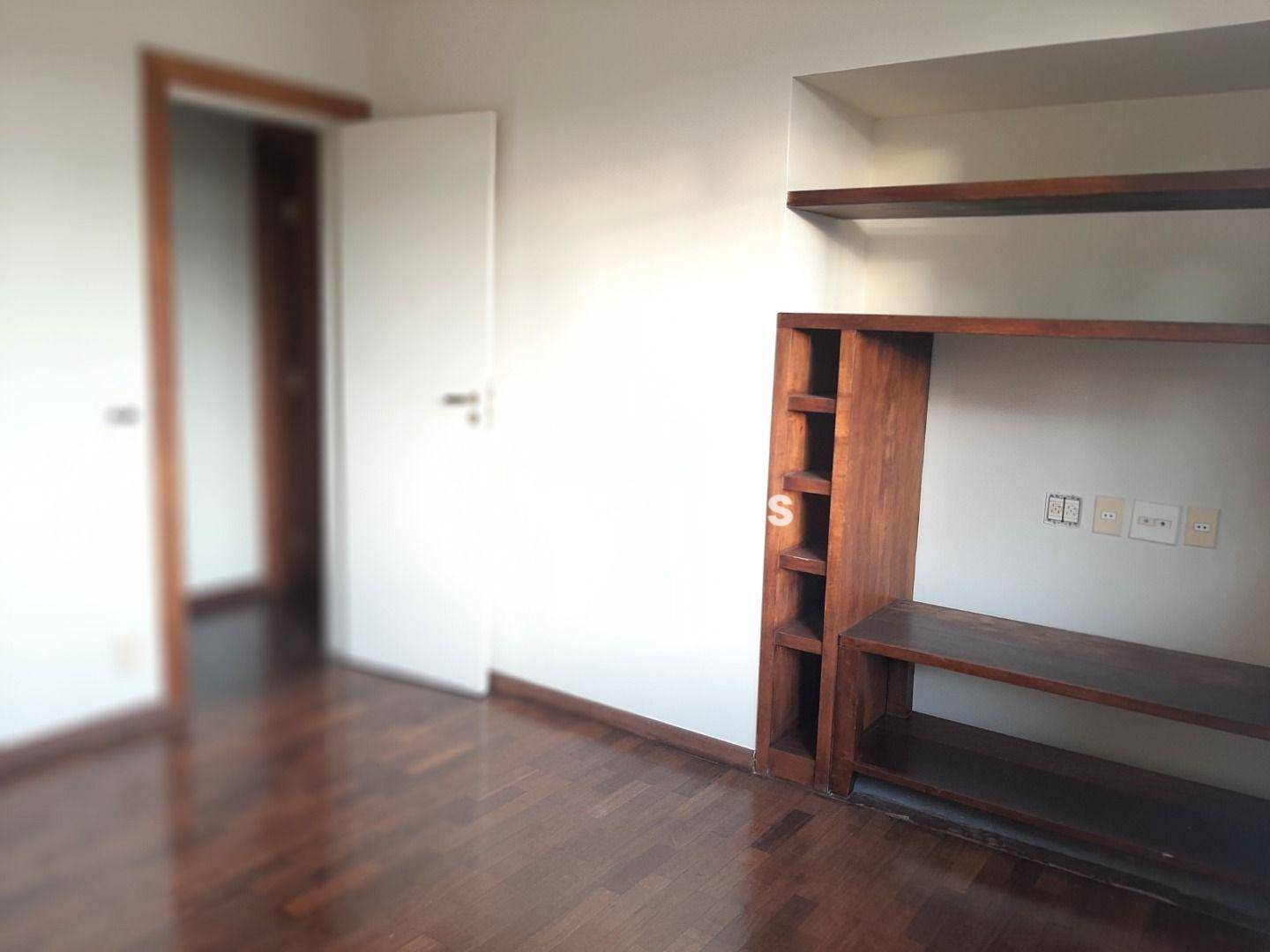 Apartamento à venda com 3 quartos, 125m² - Foto 8