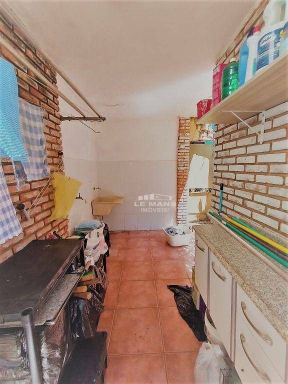 Casa à venda com 4 quartos, 218m² - Foto 38