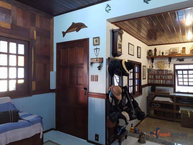 Casa de Condomínio à venda com 4 quartos, 180m² - Foto 12