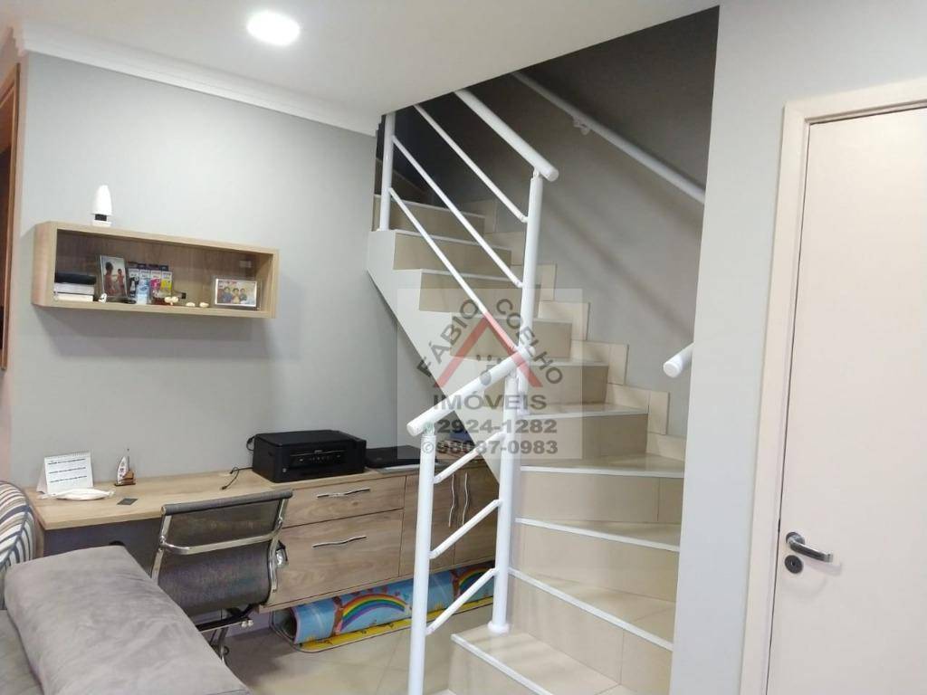 Sobrado à venda com 3 quartos, 86m² - Foto 2