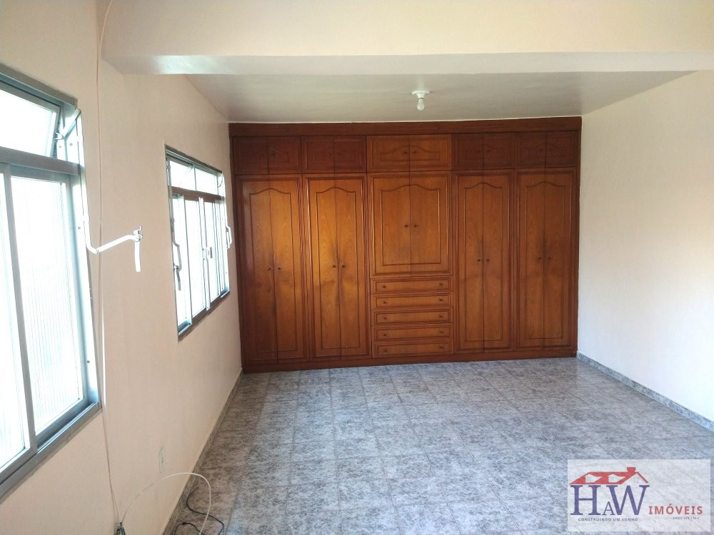 Casa para alugar com 4 quartos, 66m² - Foto 28