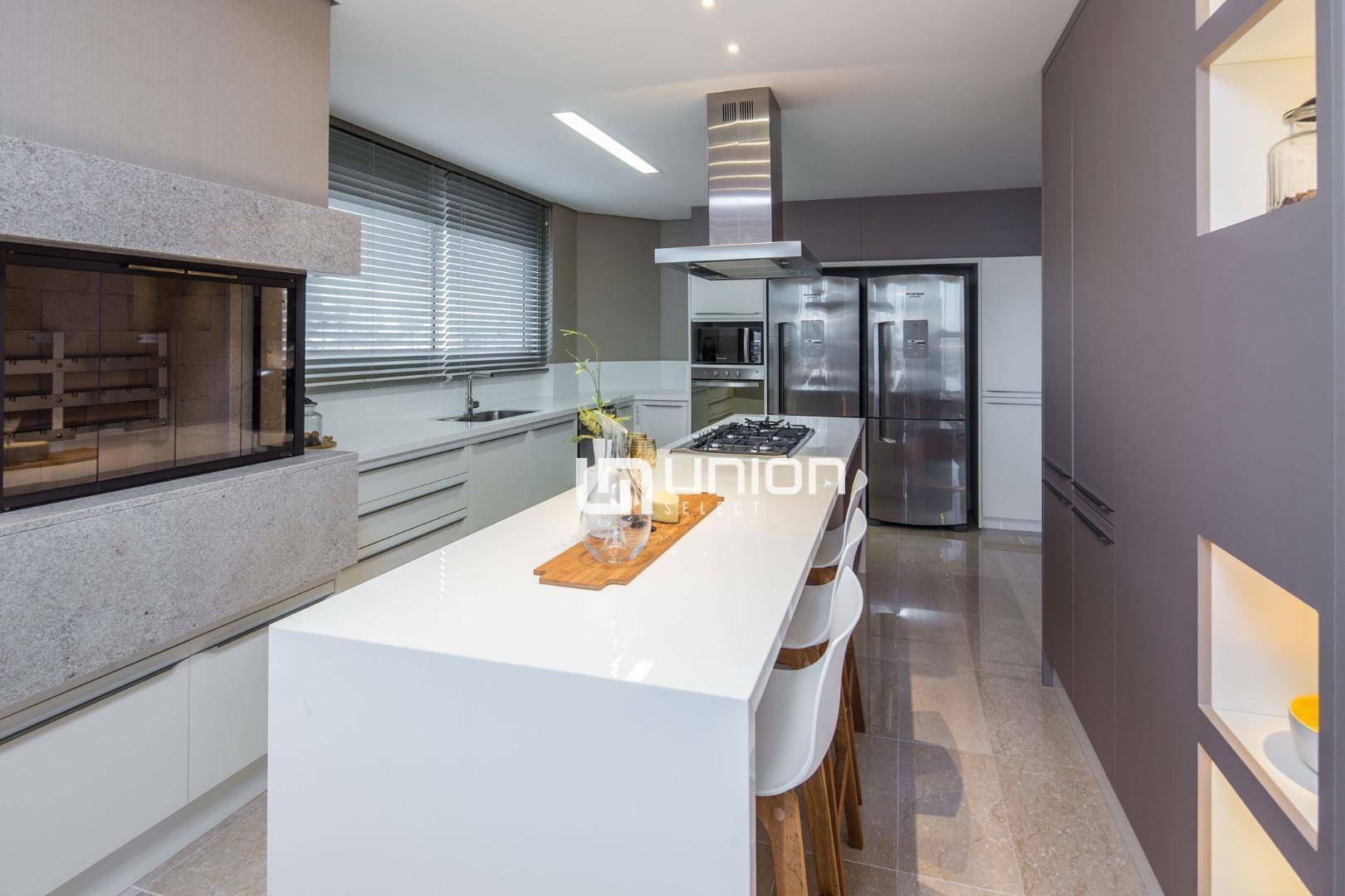 Apartamento à venda com 4 quartos, 215m² - Foto 9