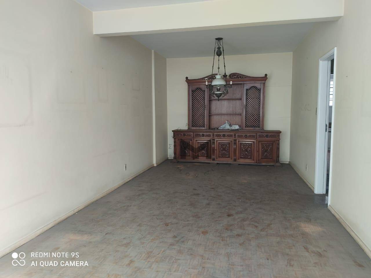 Apartamento à venda com 4 quartos, 140m² - Foto 3