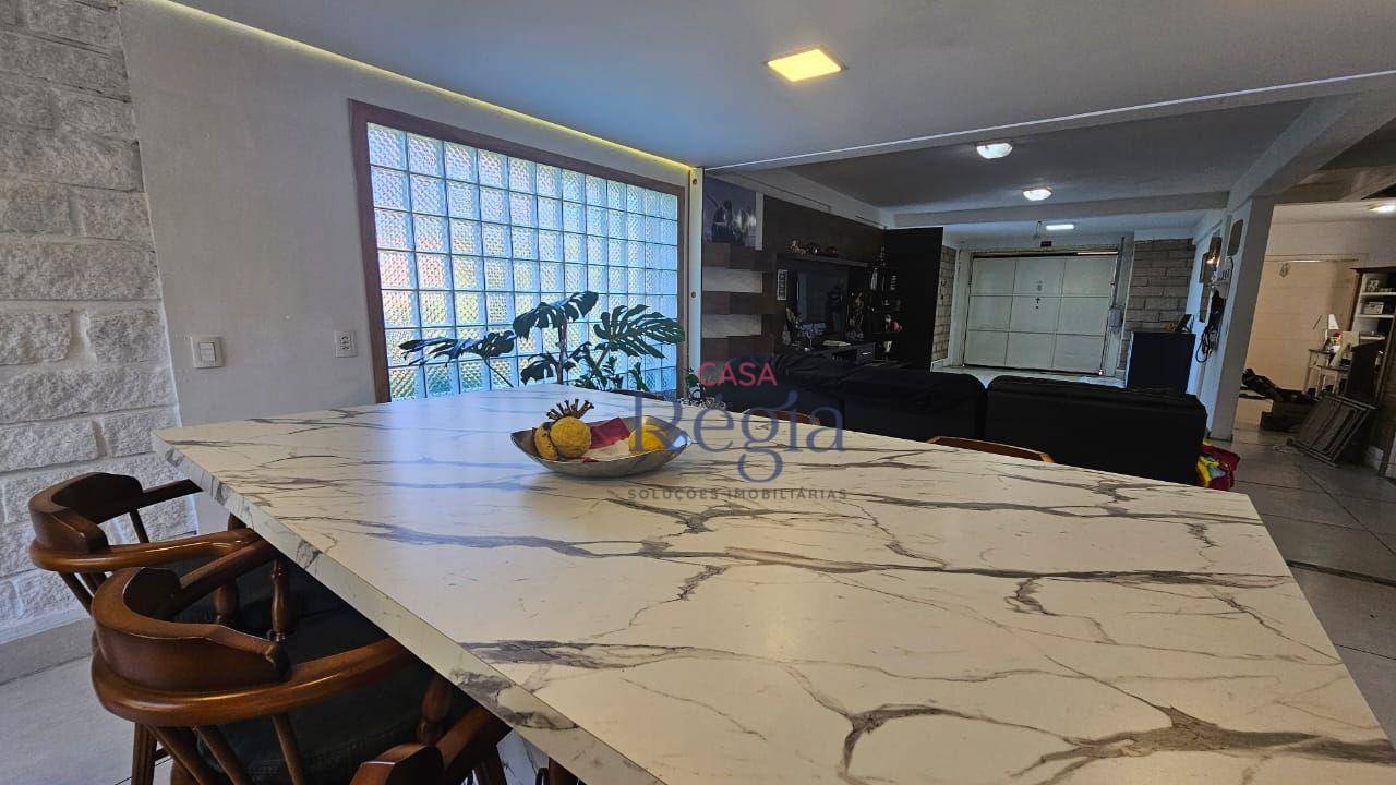 Casa de Condomínio à venda e aluguel com 4 quartos, 315m² - Foto 15