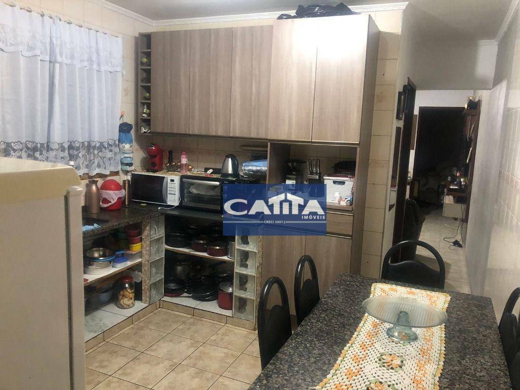 Sobrado à venda com 2 quartos, 192m² - Foto 8