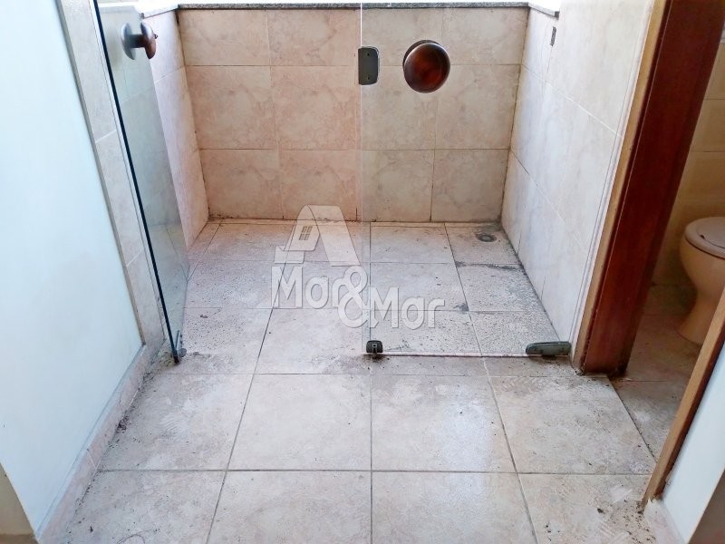 Apartamento à venda com 2 quartos, 70m² - Foto 4