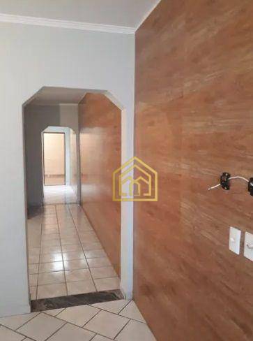 Sobrado à venda com 2 quartos, 152m² - Foto 4