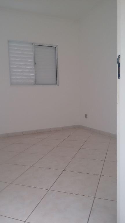 Apartamento à venda com 2 quartos, 40m² - Foto 13