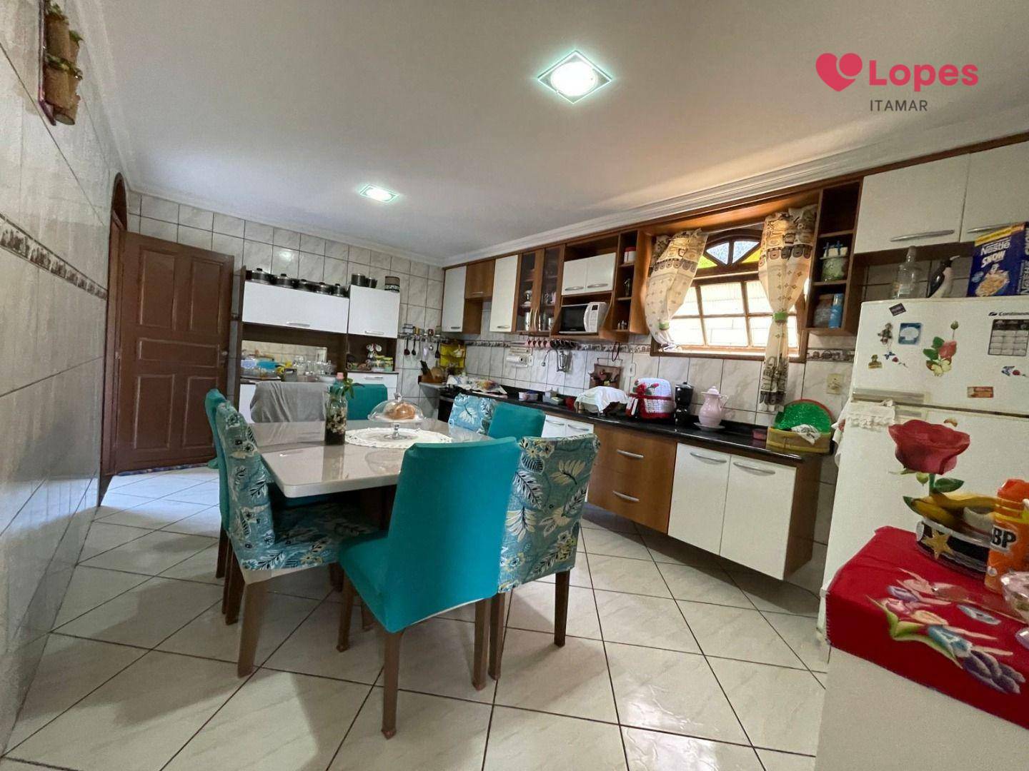 Casa à venda com 4 quartos, 352m² - Foto 10