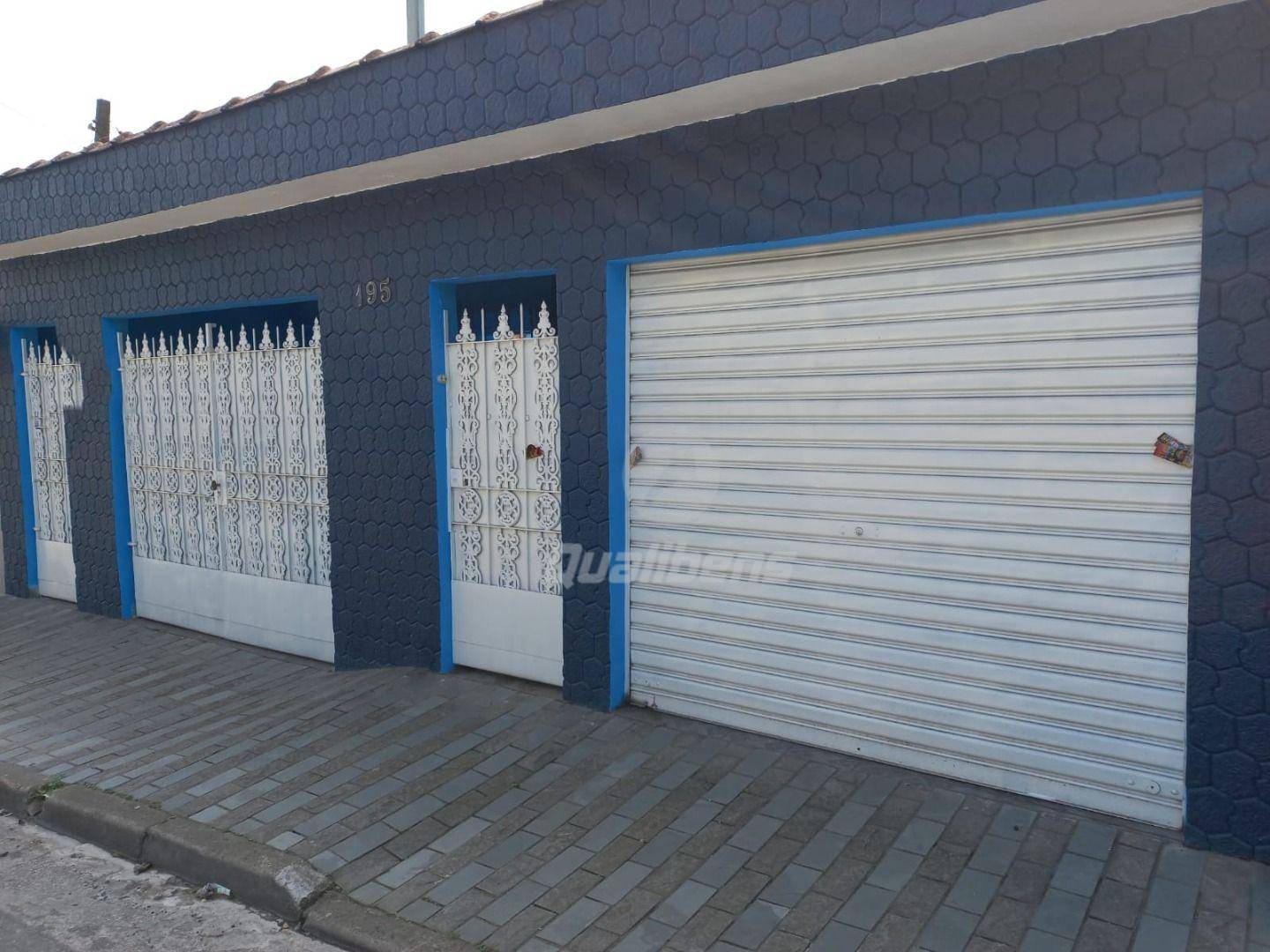 Sobrado à venda com 3 quartos, 180m² - Foto 1