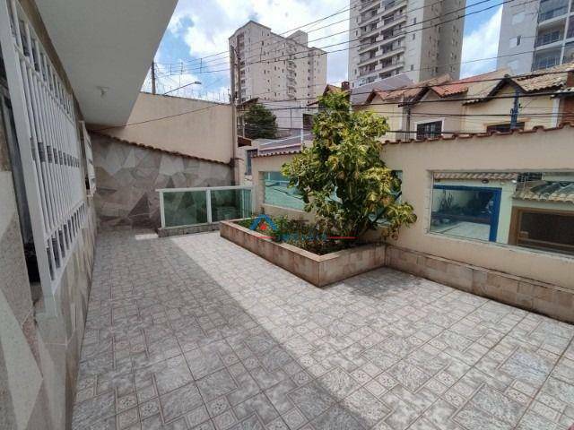 Sobrado à venda com 2 quartos, 120m² - Foto 1