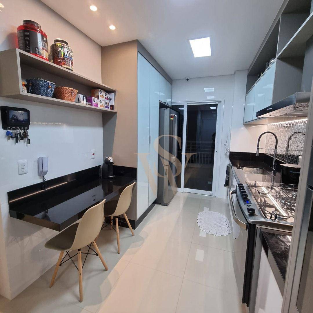 Apartamento à venda com 3 quartos, 114m² - Foto 7