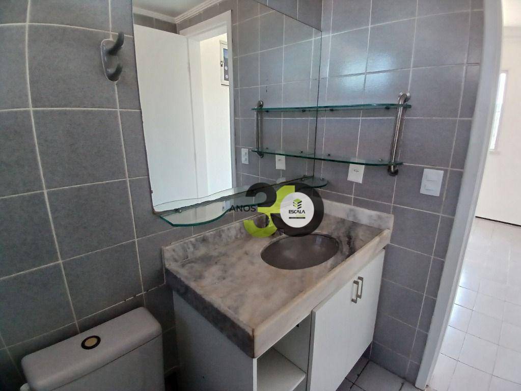 Apartamento para alugar com 3 quartos, 100m² - Foto 8