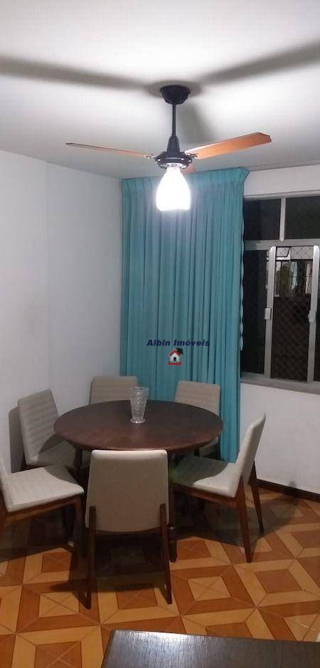 Apartamento à venda com 2 quartos, 60m² - Foto 4