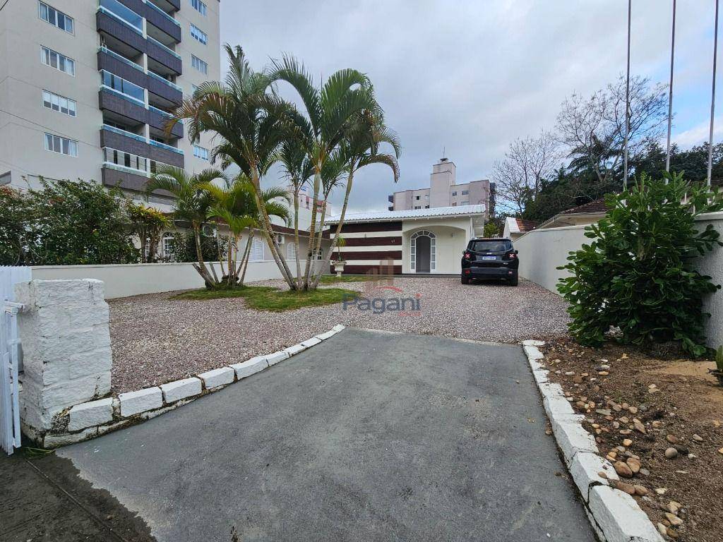 Casa, 3 quartos, 165 m² - Foto 1