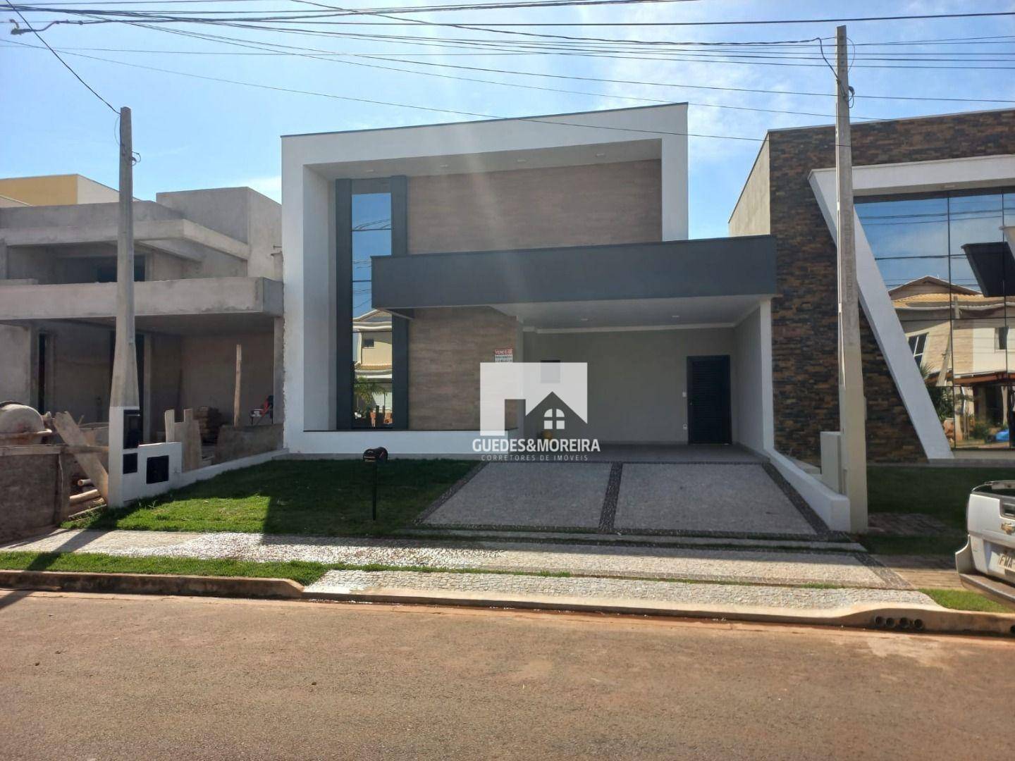 Casa de Condomínio à venda com 3 quartos, 138m² - Foto 2