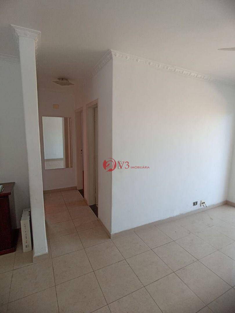 Apartamento à venda com 2 quartos, 62m² - Foto 5