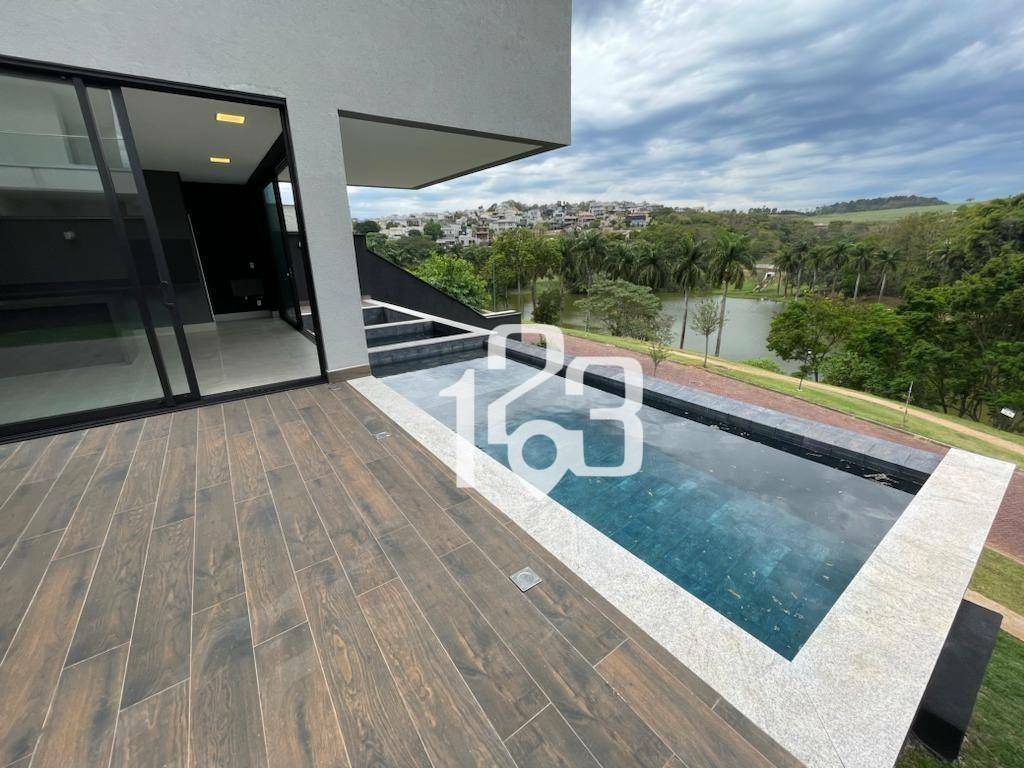 Casa à venda com 3 quartos, 402m² - Foto 7