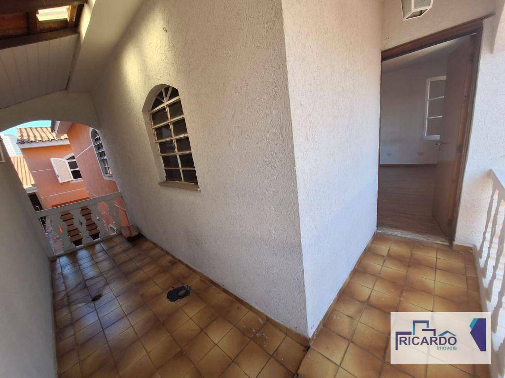 Sobrado à venda com 3 quartos, 190m² - Foto 18