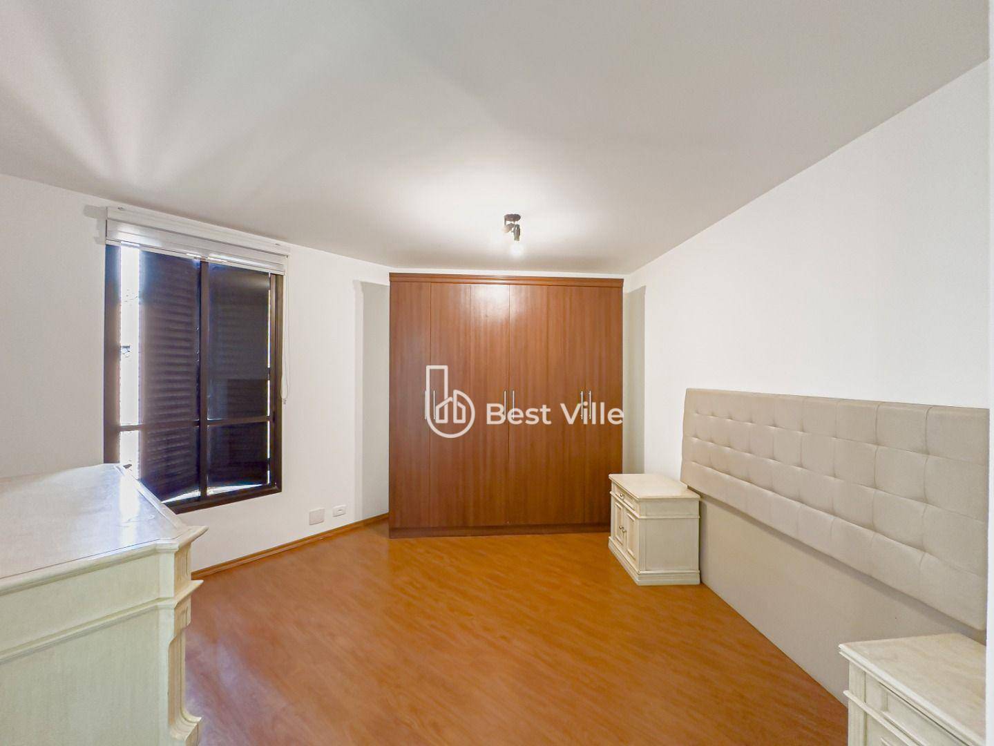 Apartamento para alugar com 3 quartos, 350m² - Foto 11