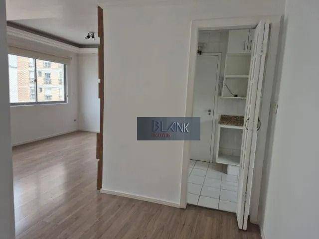 Apartamento à venda com 3 quartos, 90m² - Foto 11