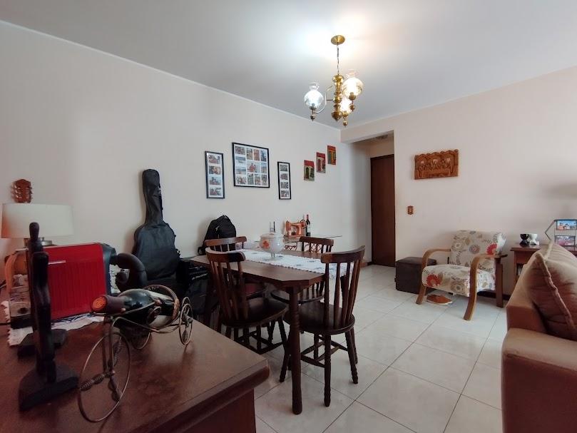 Apartamento à venda com 2 quartos, 59m² - Foto 4