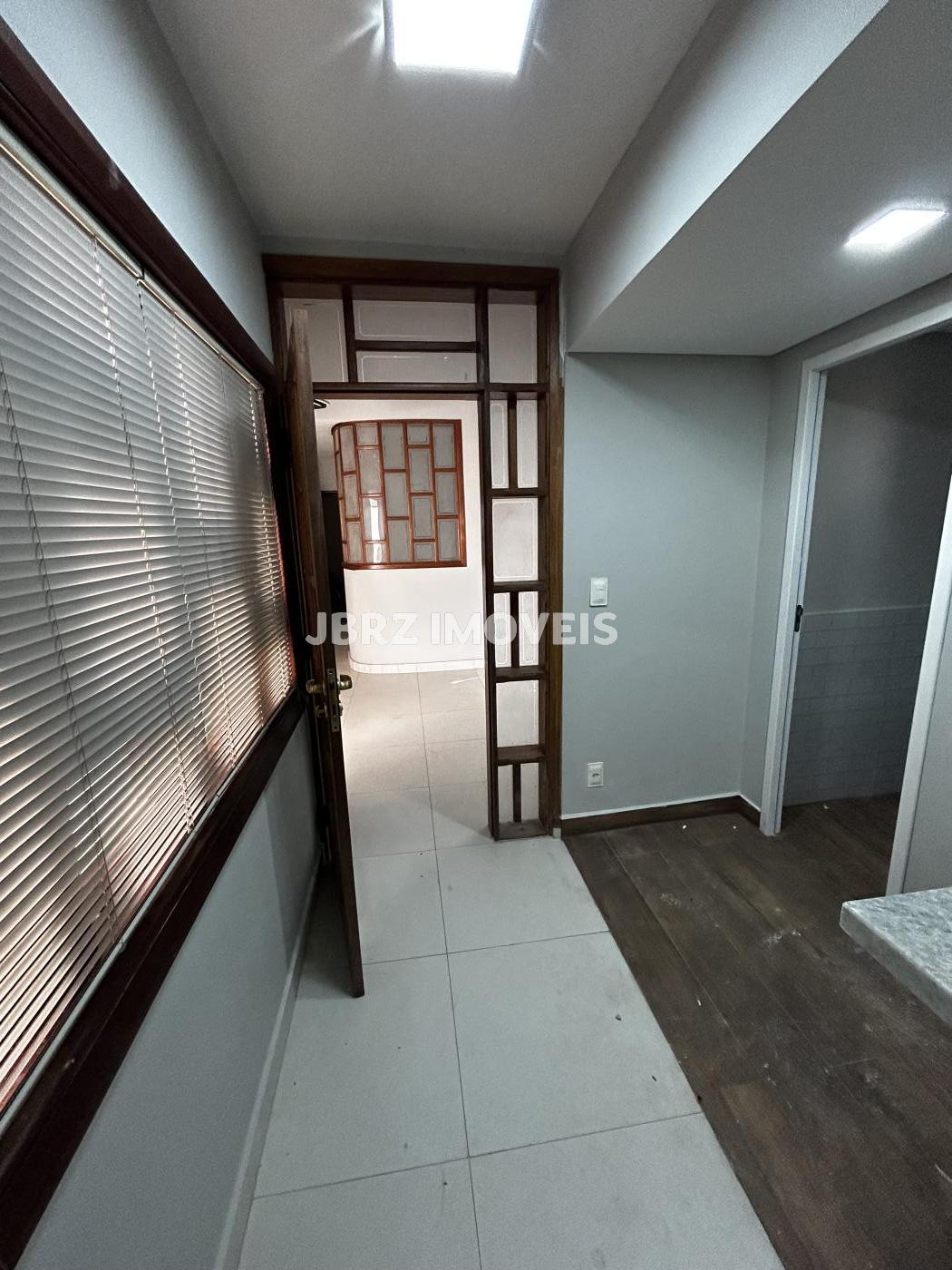 Casa à venda com 3 quartos, 180m² - Foto 30