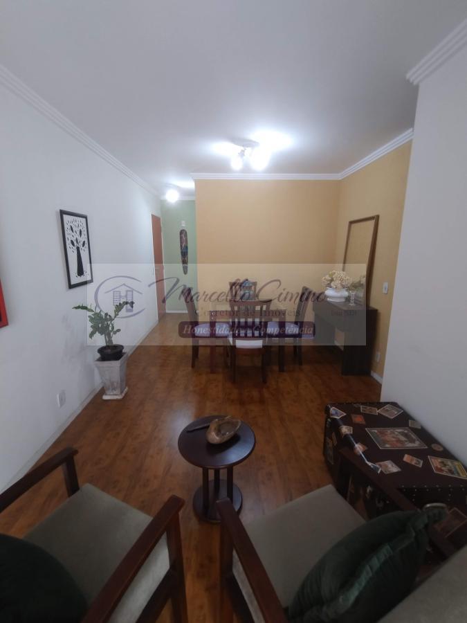 Apartamento à venda com 3 quartos, 65m² - Foto 4