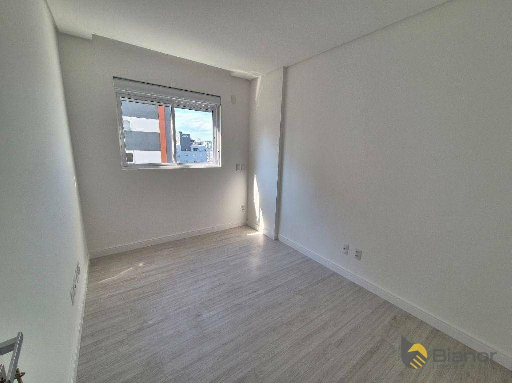 Apartamento à venda e aluguel com 2 quartos, 77m² - Foto 15