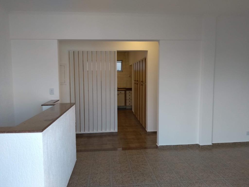 Apartamento para alugar com 2 quartos, 90m² - Foto 2