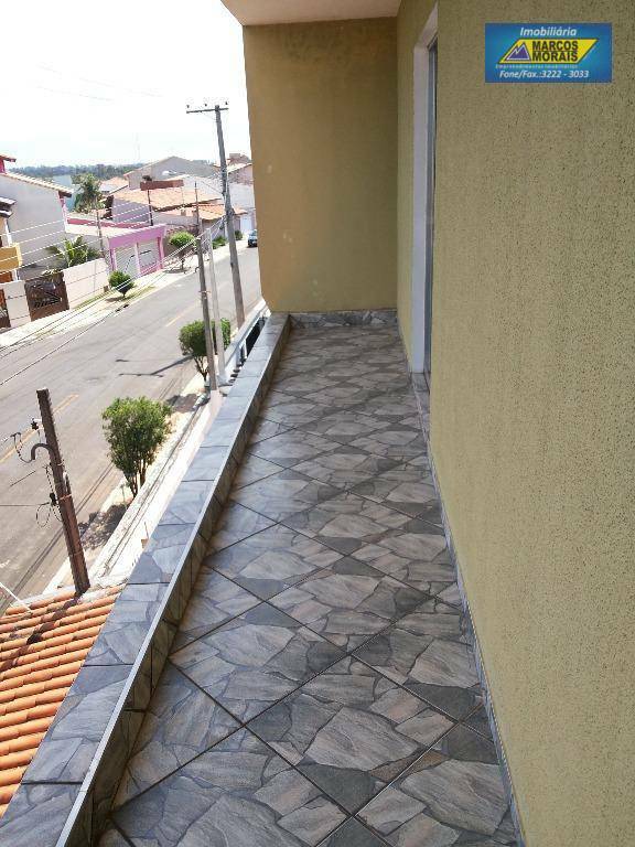 Casa à venda com 6 quartos, 280m² - Foto 25