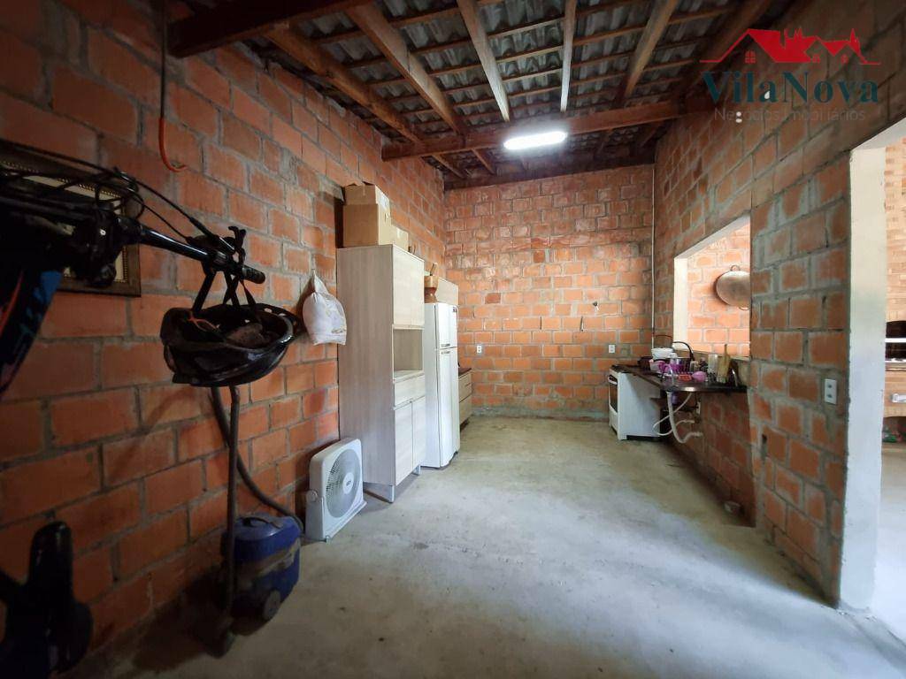 Chácara à venda com 3 quartos, 144m² - Foto 8