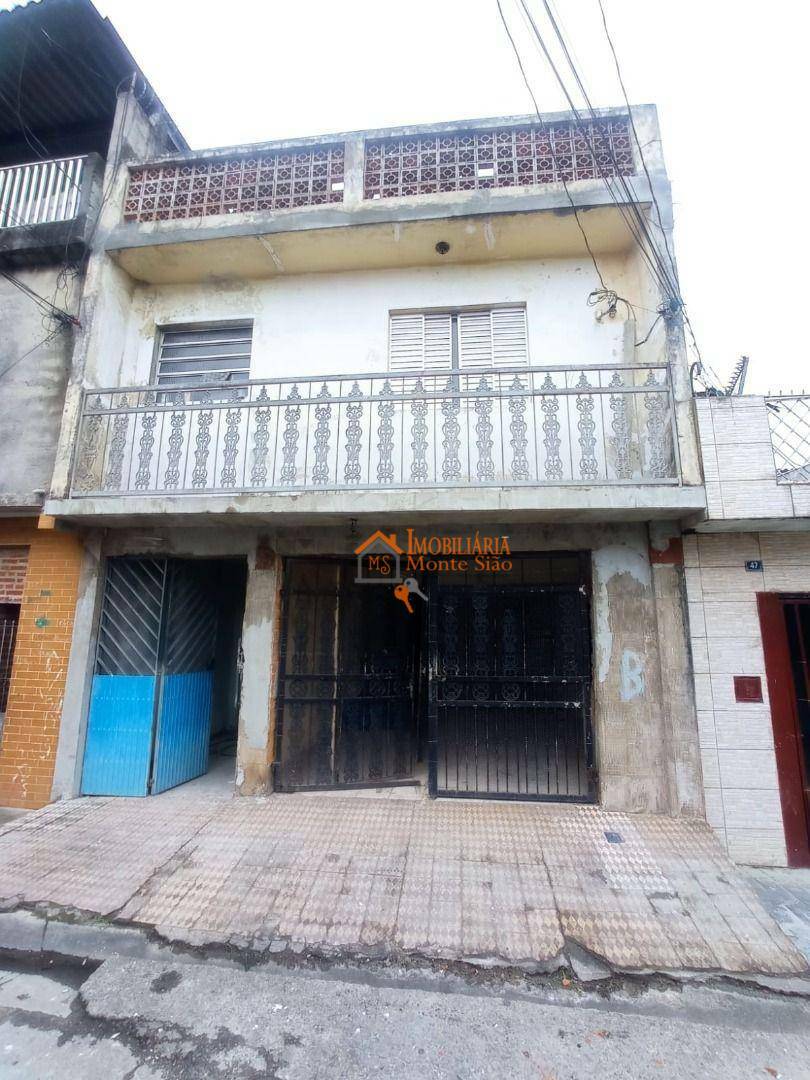 Sobrado à venda com 3 quartos, 220m² - Foto 1