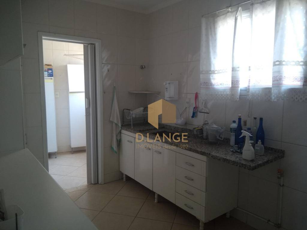 Apartamento à venda com 2 quartos, 72m² - Foto 11