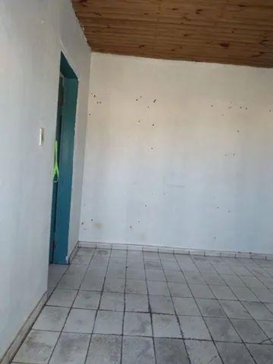 Casa à venda com 2 quartos, 300m² - Foto 10