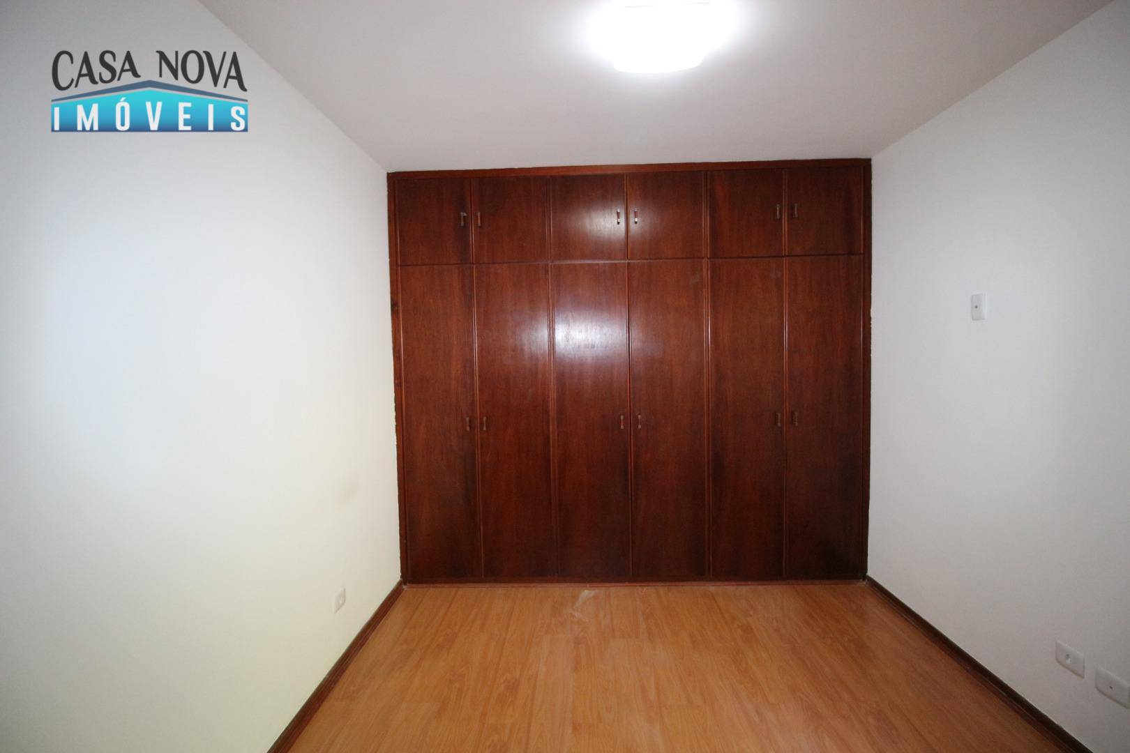 Casa de Condomínio à venda com 3 quartos, 300m² - Foto 19