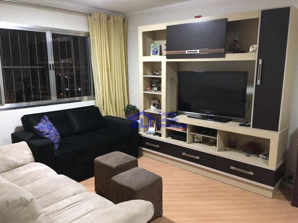 Apartamento à venda com 3 quartos, 93m² - Foto 2