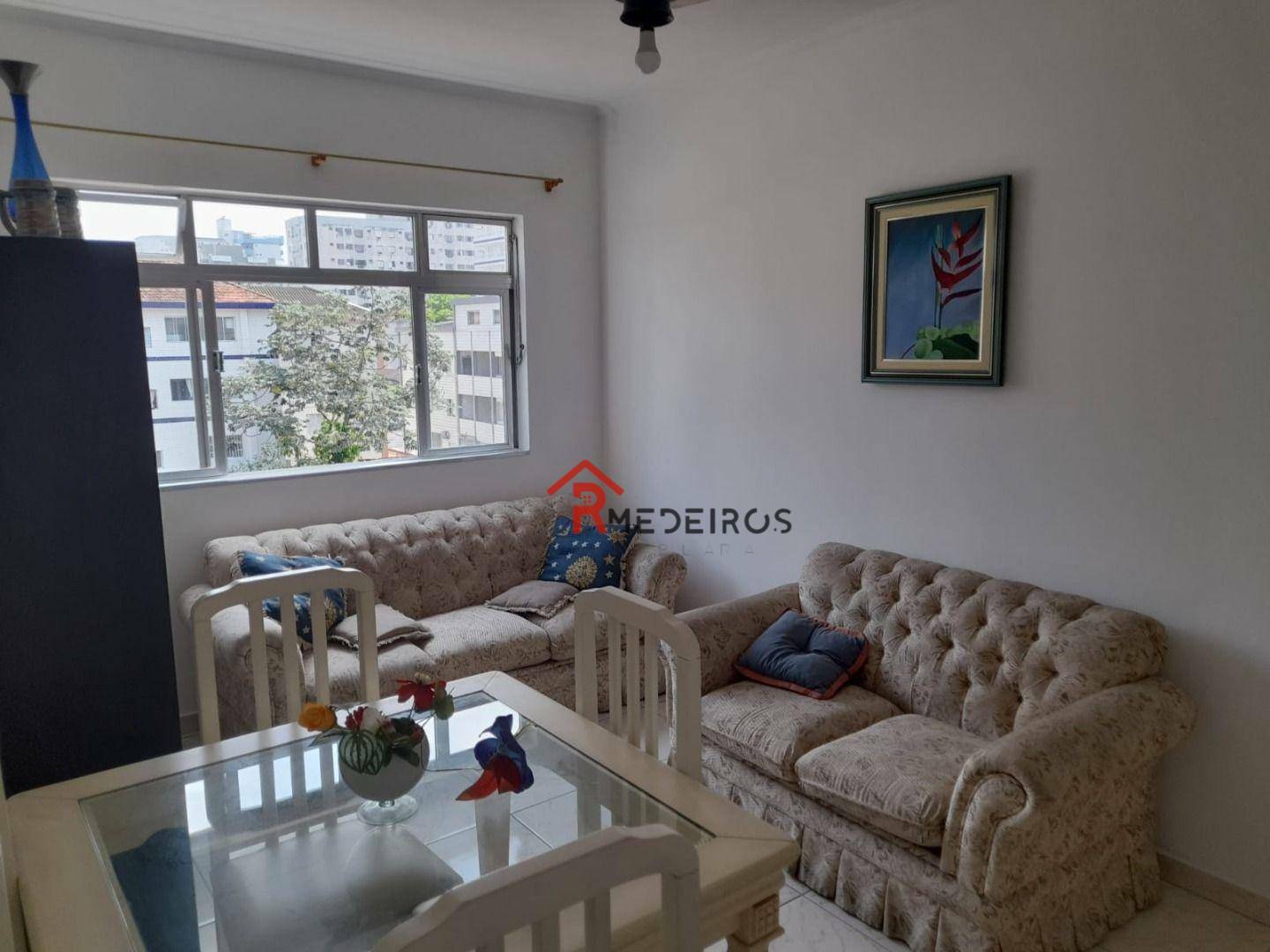 Apartamento à venda com 2 quartos, 70m² - Foto 4