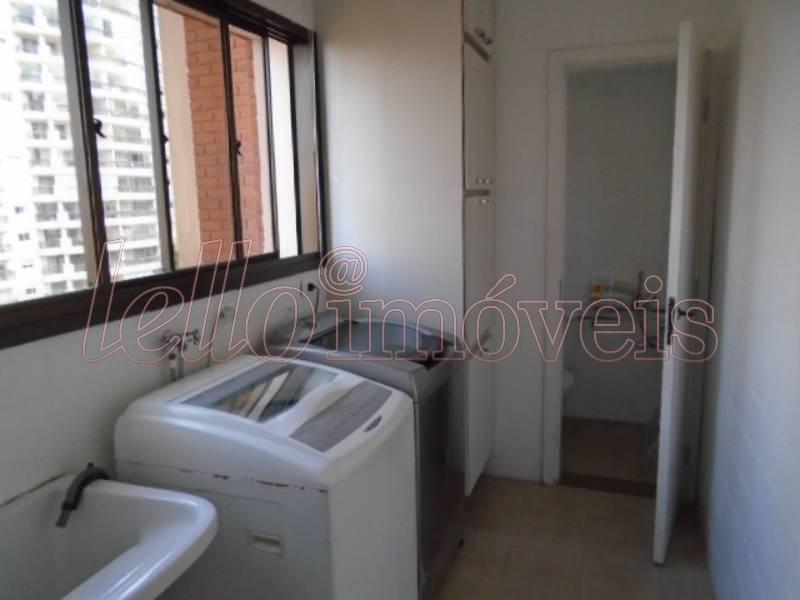 Apartamento para alugar com 4 quartos, 210m² - Foto 31